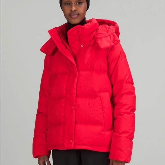 lululemon athletica Jackets & Blazers - MWT Lululemon Women's Red Puffer Jacket Size 6